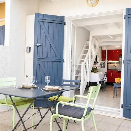 Eden Naturiste, Duplex, Terrasse Et Parking بيت للعطل